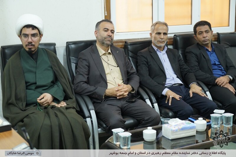 سرپرست بهزیستی استان بوشهر در دیدار با امام جمعه شهر بوشهر، بهزیستی بوشهر با ارائه بیش از ۱۷۰ خدمت اجتماعی، پیشگام توانمندسازی و عدالت‌محوری در استان