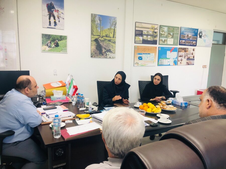 رضوانشهر | دیدار رئیس اداره بهزیستی رضوانشهر با شهردار به‌منظور ساماندهی و حمایت از زنان سرپرست خانوار