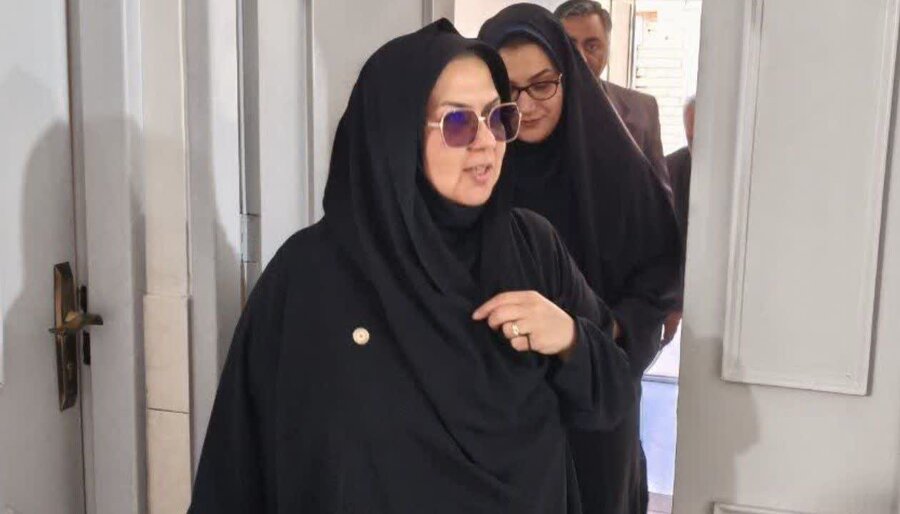 بازدید مدیرکل بهزیستی استان اصفهان از خانه کودک و نوجوان آیت‌الله نایینی