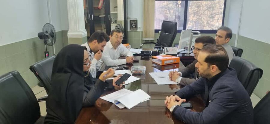 بررسی و برنامه‌ریزی برای خرید وسایل توانبخشی و کمک‌توانبخشی با حضور قدسیه آبشناس مدیرکل بهزیستی استان
