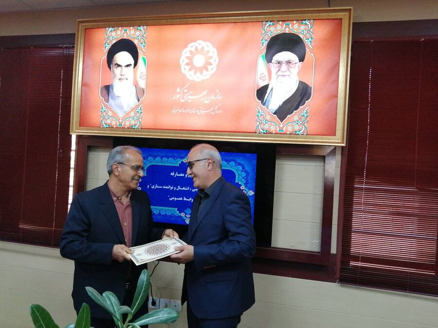 خراسان جنوبی-برگزاری مراسم تکریم و معارفه معاون توسعه کارآفرینی، اشتغال و توانمندسازی و مسئول روابط عمومی بهزیستی استان