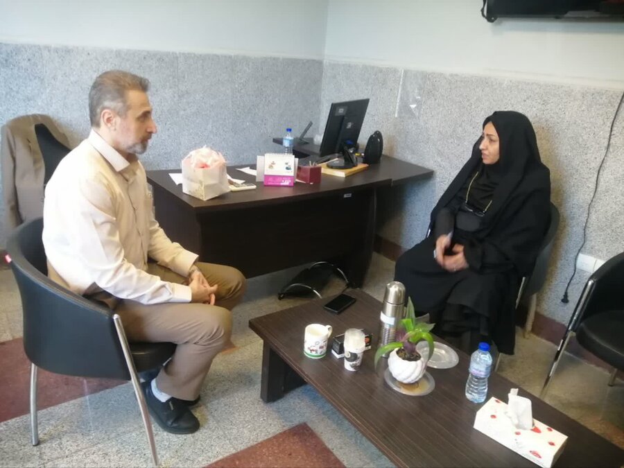 نشست هم‌اندیشی مدیرکل بهزیستی و مسئول کمیته سلامت با محوریت ارتقاء خدمات اجتماعی و سلامت روان کارکنان برگزار شد