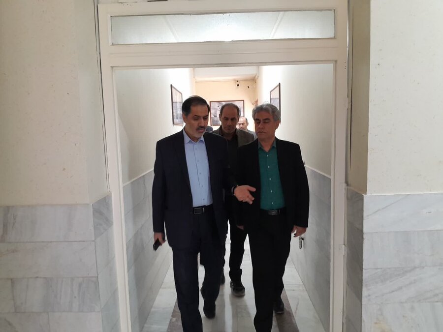 بازدید معاون عمرانی استانداری از مراکز توانبخشی بهزیستی استان قم