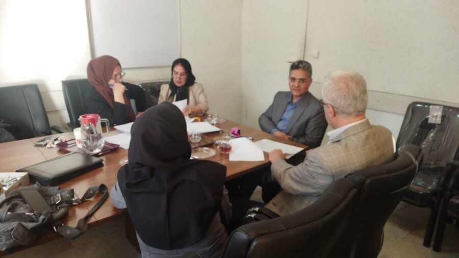 کمیته تخصصی ژنتیک در بهزیستی سنندج برگزار شد
