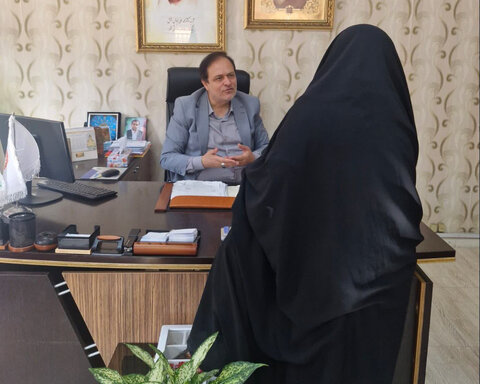 کرج | در راستای حمایت و رسیدگی به درخواست‌های حضوری گروه‌های هدف / تداوم سه شنبه های همدلی در بهزیستی کرج