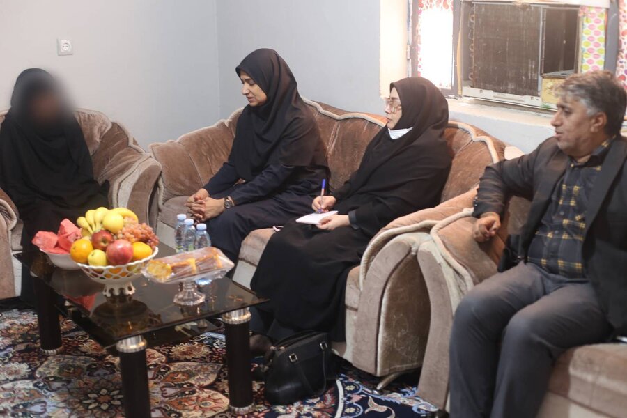 بازدید میدانی مدیرکل بهزیستی هرمزگان از منزل مددجویان با شرایط خاص