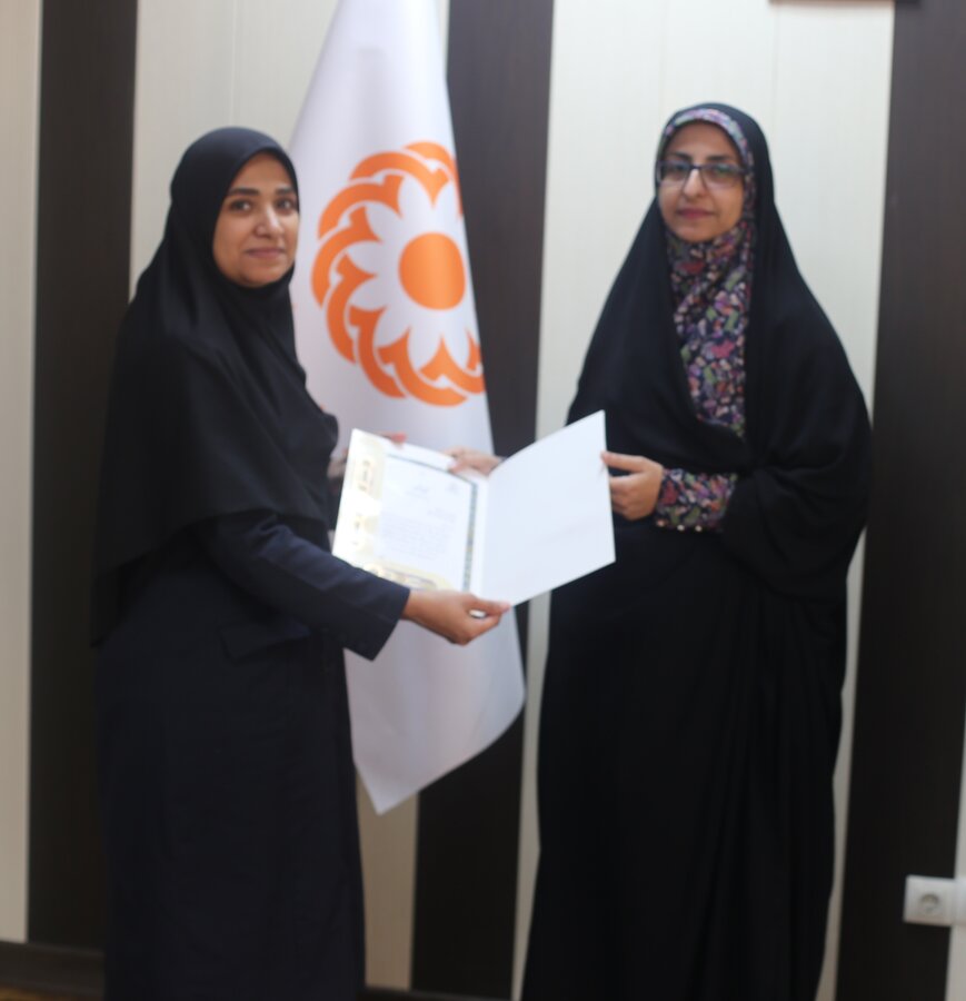 تقدیر از مدیرکل بهزیستی هرمزگان به پاس حمایت از ورزش جانبازان و توانیابان