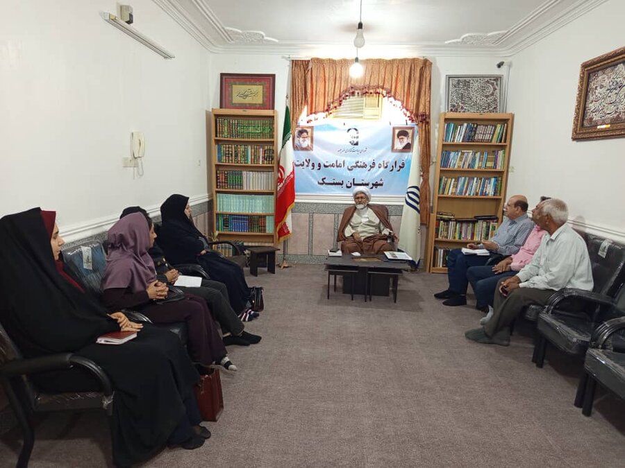 بستک | دیدار رئیس و کارکنان  بهزیستی با امام جمعه شهــــــرستان بستک