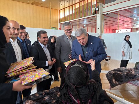 گزارش تصویری | بازدید معاون وزیر از سرای سالمندان