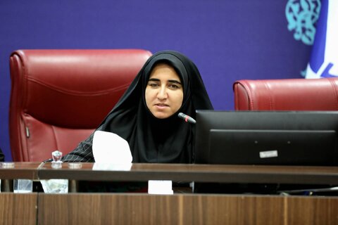 نماینده ایلام در مجلس: پوشش یک پنجم جمعیت ایلام توسط نهادهای حمایتی زیبنده استان نیست/کاهش جمعیت آسیب‌پذیر و توانمندسازی باید در اولویت قرار گیرد