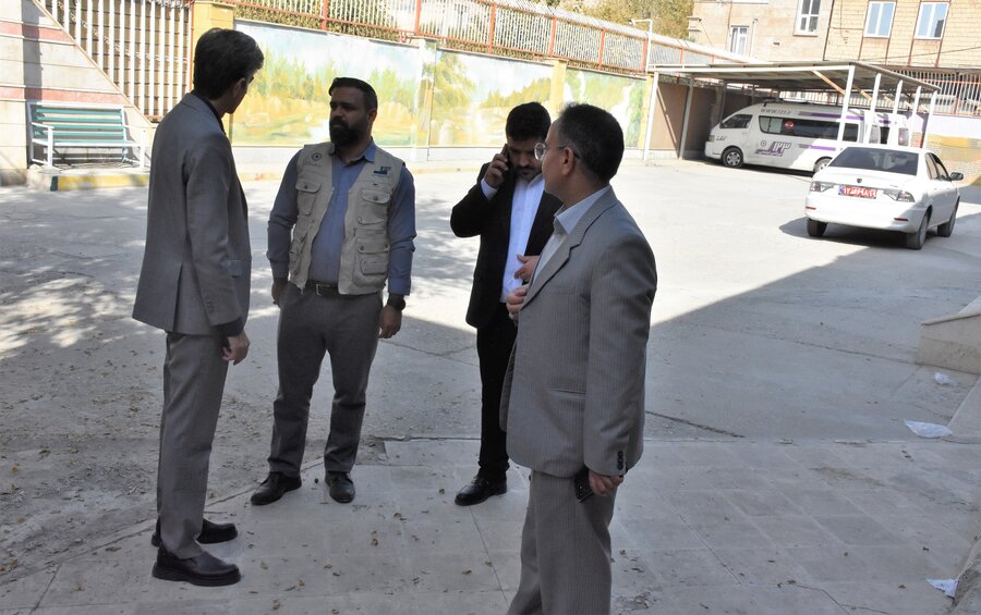 بازدید مدیرکل بهزیستی از مرکز اورژانس اجتماعی کرمانشاه