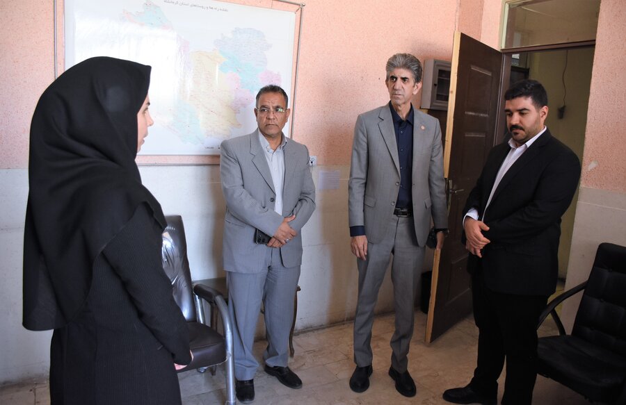 بازدید مدیرکل بهزیستی از مرکز اورژانس اجتماعی کرمانشاه