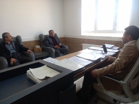 تفاهم‌نامه ارائه خدمات حقوقی به مددجویان در دیواندره امضا شد