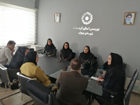 دیدار مسئولان مراکز مثبت زندگی مریوان با رئیس بهزیستی