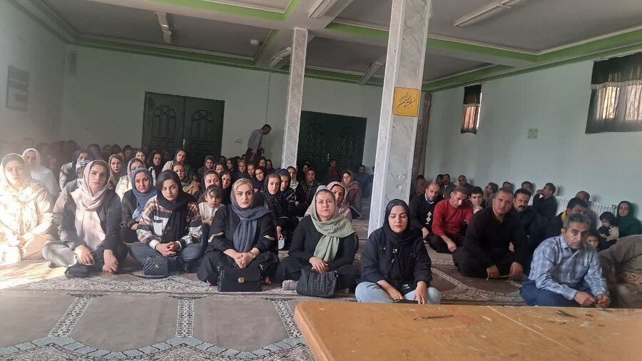 کارگاه آموزشی «اصول فرزندپروری» در دبیرستان اندیشه مریوان برگزار شد 