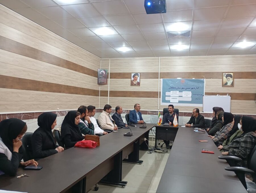 کارگاه آموزش جرایم سایبری ویژه کارکنان بهزیستی در دهگلان برگزار شد