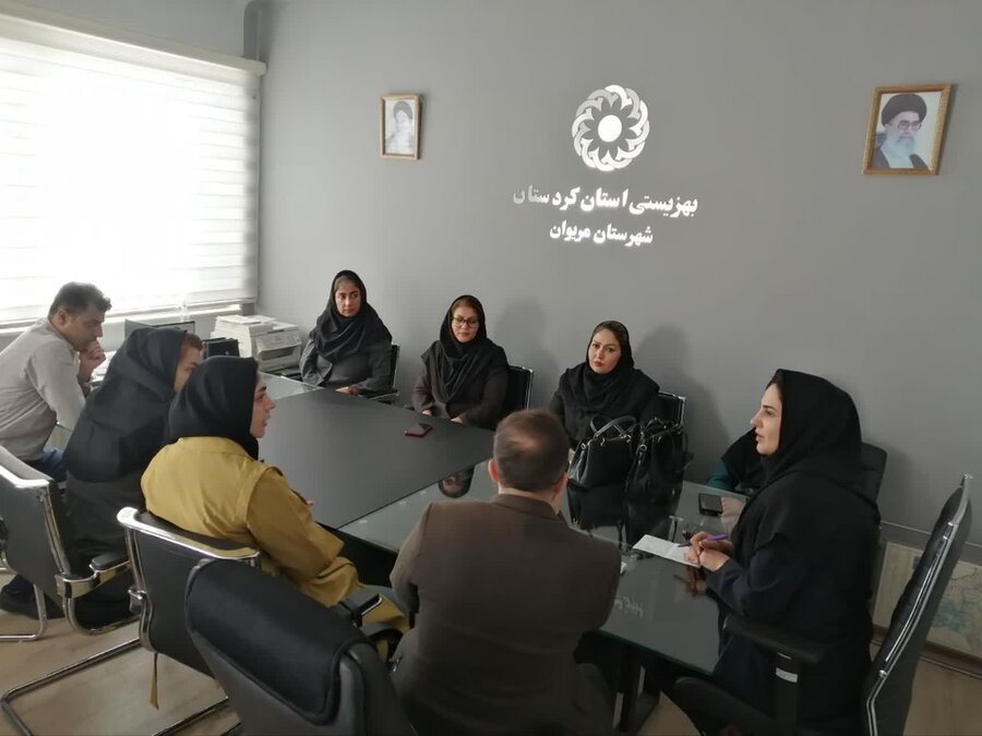 دیدار مسئولان مراکز مثبت زندگی مریوان با رئیس بهزیستی