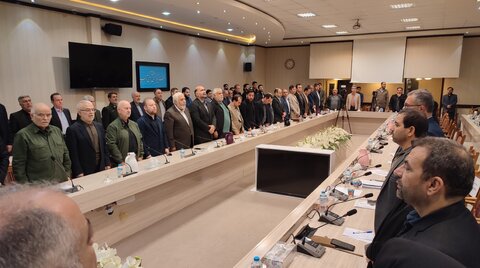 گزارش تصویری| برگزاری نشست صمیمانه دکتر علی ربیعی دستیار اجتماعی رییس جمهور با اعضای تشکل های مردم نهاد و سمن های استان