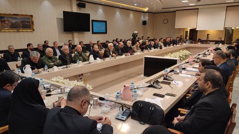 گزارش تصویری| برگزاری نشست صمیمانه دکتر علی ربیعی دستیار اجتماعی رییس جمهور با اعضای تشکل های مردم نهاد و سمن های استان