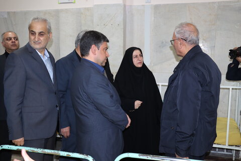 گزارش تصویری|بازدید دستیار اجتماعی رییس جمهور از مرکز نگهداری و توانبخشی معلولین حضرت ابوالفضل (ع) اردبیل