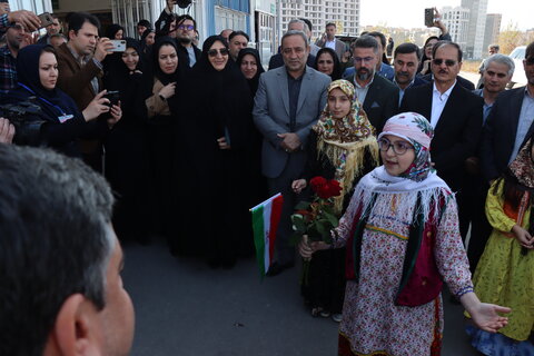گزارش تصویری| بازدید دستیار اجتماعی رئیس‌جمهور و استاندار اردبیل از نمایشگاه توانمندی‌های بانوان و کسب‌وکارهای خانگی استان