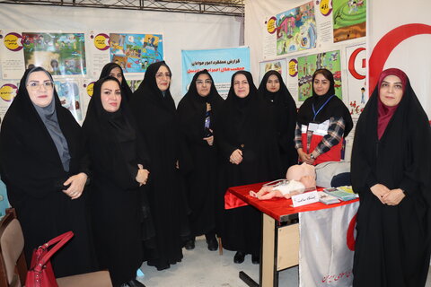 گزارش تصویری| بازدید دستیار اجتماعی رئیس‌جمهور و استاندار اردبیل از نمایشگاه توانمندی‌های بانوان و کسب‌وکارهای خانگی استان