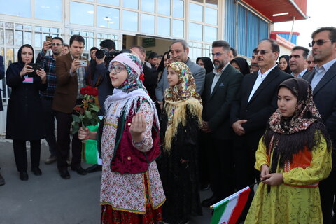 گزارش تصویری| بازدید دستیار اجتماعی رئیس‌جمهور و استاندار اردبیل از نمایشگاه توانمندی‌های بانوان و کسب‌وکارهای خانگی استان
