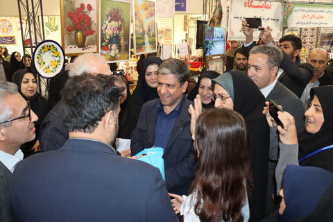 گزارش تصویری| بازدید دستیار اجتماعی رئیس‌جمهور و استاندار اردبیل از نمایشگاه توانمندی‌های بانوان و کسب‌وکارهای خانگی استان