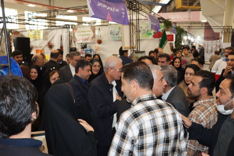 گزارش تصویری| بازدید دستیار اجتماعی رئیس‌جمهور و استاندار اردبیل از نمایشگاه توانمندی‌های بانوان و کسب‌وکارهای خانگی استان