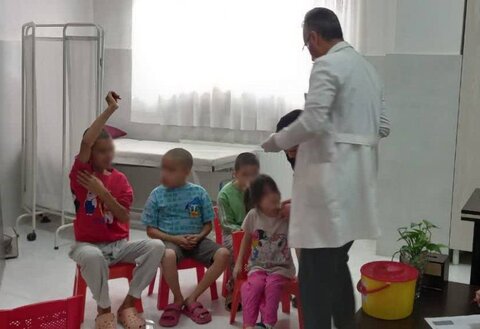 شهر قدس | تزریق واکسن آنفولانزا در مراکز نگهداری