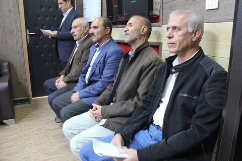 دیدار با بازنشستگان