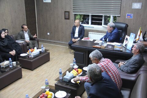 دیدار با بازنشستگان