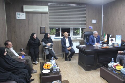 دیدار با بازنشستگان