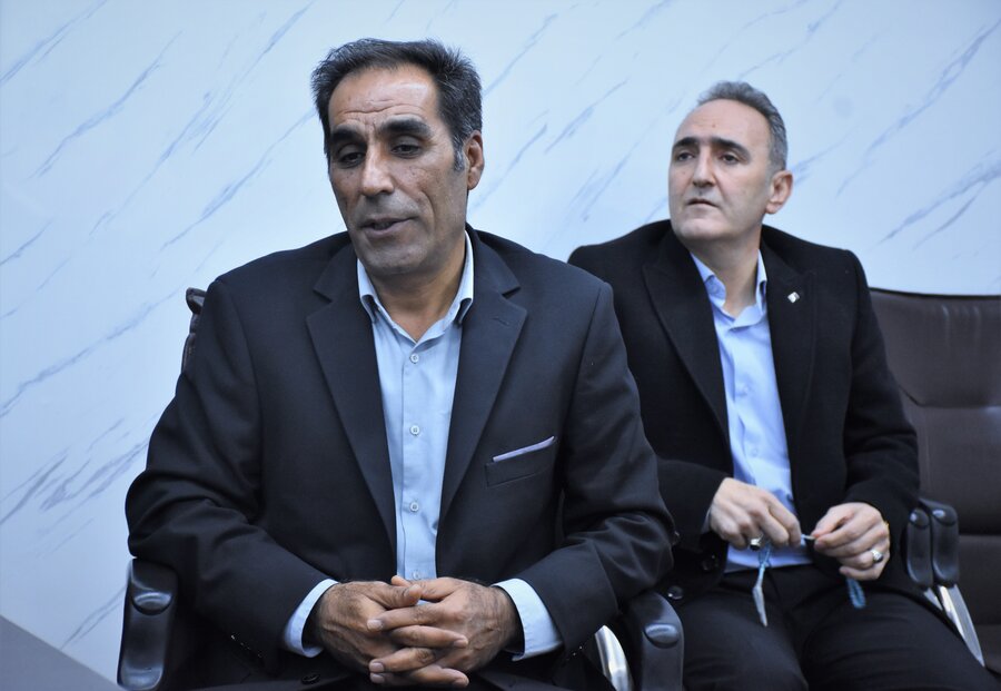 دیدار کارکنان با مدیرکل