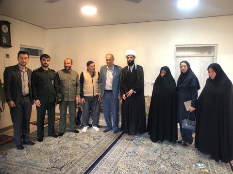 رضوانشهر/دیدار با خانواده سه شهید معظم در بخش پره‌سر