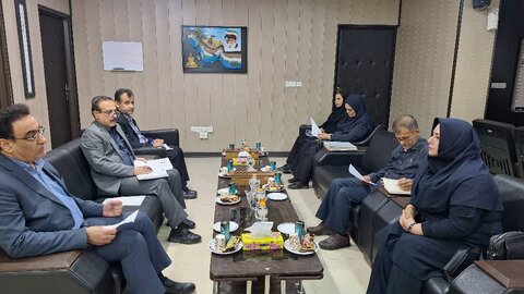 همکاری اداره کل بهزیستی استان و اداره‌کل ثبت اسناد بوشهر برای تعویض و تثبیت اسناد مالکیت