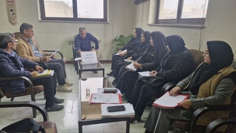 پارس آباد| برگزاری جلسه کمیته درمان در بهزیستی شهرستان پارس‌آباد.