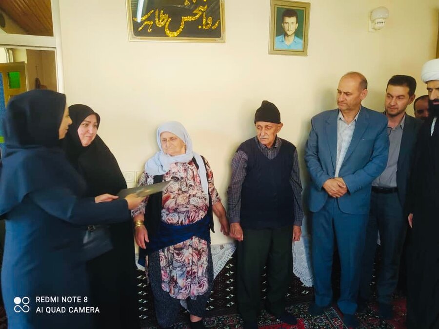 دیدار با خانواده  شهدا