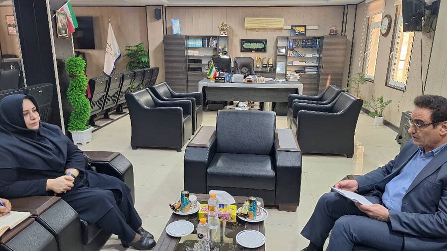 همکاری اداره کل بهزیستی استان و ادارهکل ثبت اسناد بوشهر برای تعویض و تثبیت اسناد مالکیت