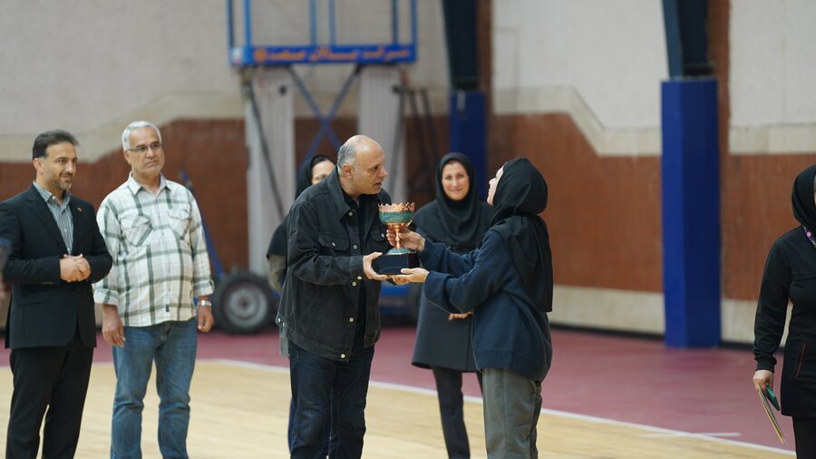 والیبال بانوان