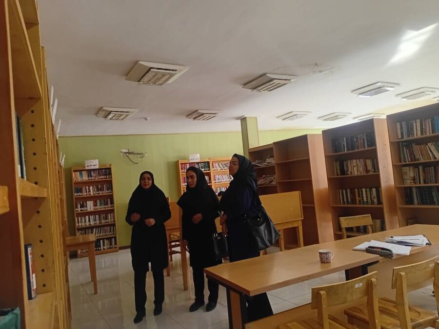 شمیرانات | دیدار رئیس بهزیستی رودبار قصران با مدیر فرهنگسرای فشم در گرامیداشت هفته کتاب و کتابخوانی