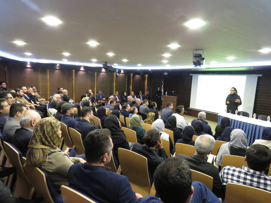 هتل‌ها و اقامتگاه‌های تهران گامی به سوی گردشگری فراگیر؛ آموزش مناسب‌سازی برای افراد دارای معلولیت برگزار شد