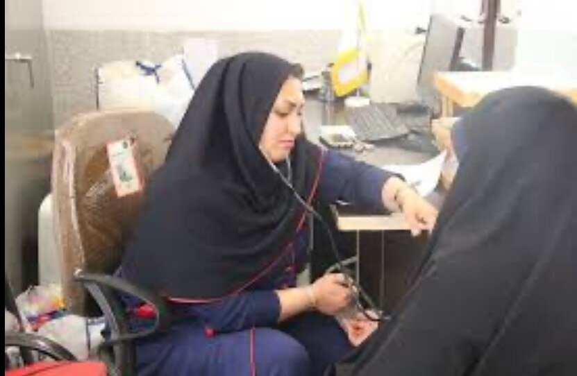 اجرای طرح غربالگری سلامت جسمی بانوان سرپرست خانوار در شهرستان ابهر
