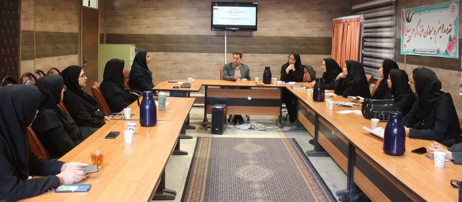اردبیل| کارگاه آموزشی مداخله در خودکشی برای مداخله گران مراکز دولتی و غیردولتی اورژانس اجتماعی شهرستان اردبیل