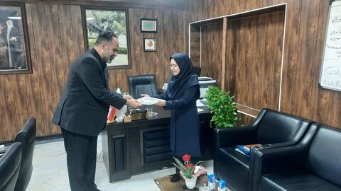 اشتهارد | تقدیر مدیرکل بهزیستی البرز از رئیس اداره بهزیستی شهرستان اشتهارد