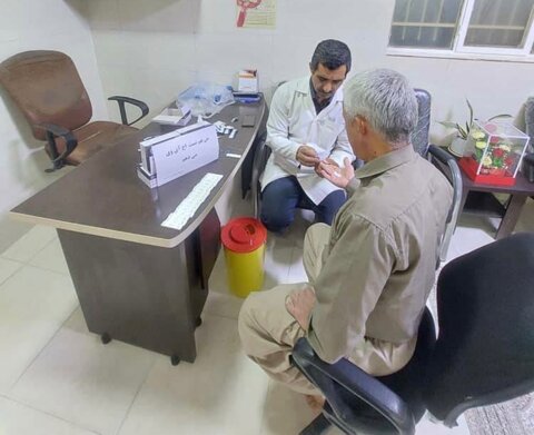 پیشوا | برگزاری طرح غربالگری و تست اچ‌آی‌وی در مرکز اقامتی نوید یاران