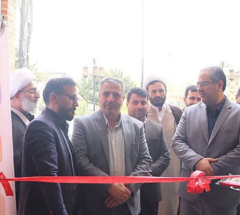 قرچک l حضور سرپرست اداره بهزیستی در نمایشگاه کتاب به مناسبت هفته کتاب و کتابخوانی