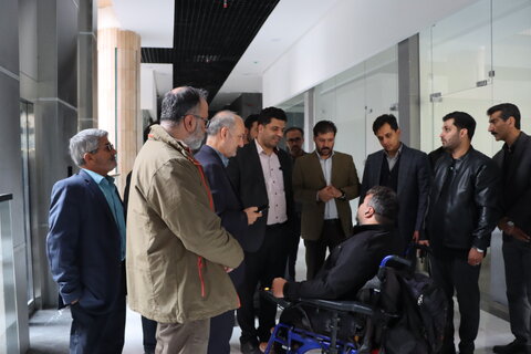 بازدید مشترک مسئولان استانی از مجتمع آفتاب و بررسی روند مناسب‌سازی برای معلولین