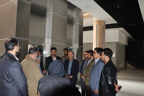 بازدید مشترک مسئولان استانی از مجتمع آفتاب و بررسی روند مناسب‌سازی برای معلولین