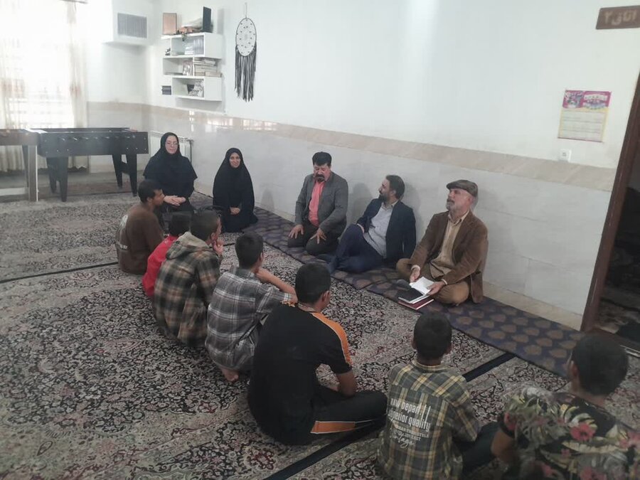 بازدید مسئول دفترارزیابی عملکرد،پاسخگویی به شکایات و بازرسی  بهزیستی استان کرمان از مراکز تحت نظارت شهرستان زرند